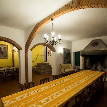 Casa Vacanze Villa Giusterna Monte Benichi Exterior photo